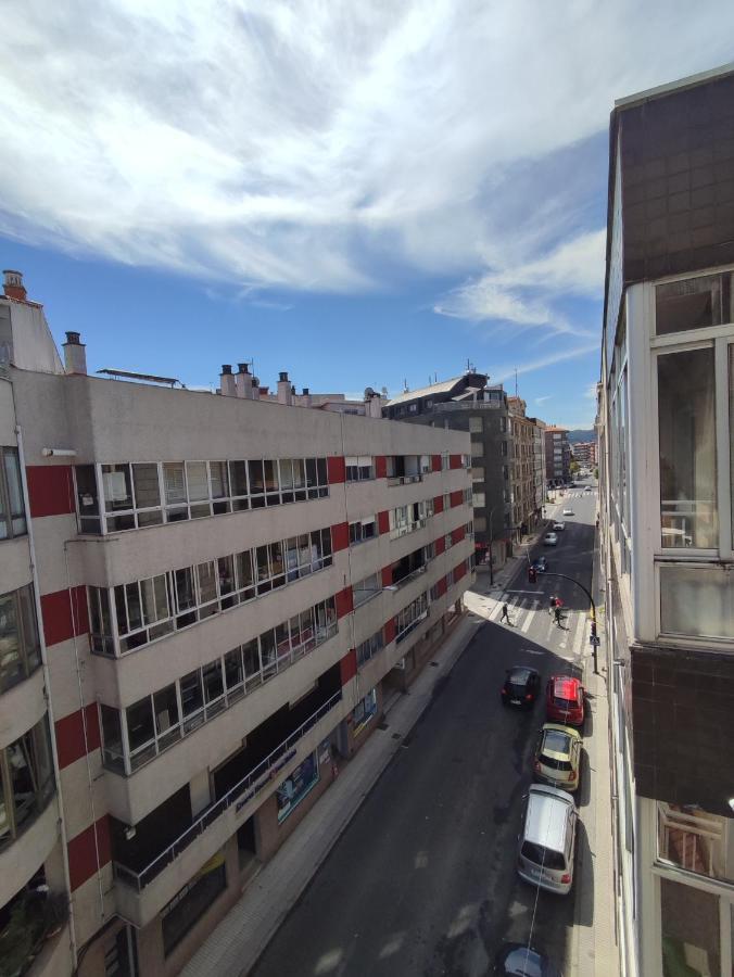 La Casona VIVIENDA USO TURÍSTICO RECIÉN REFORMADA EN EL CENTRO DE VILAGARCÍA. Vilagarcia de Arousa Esterno foto