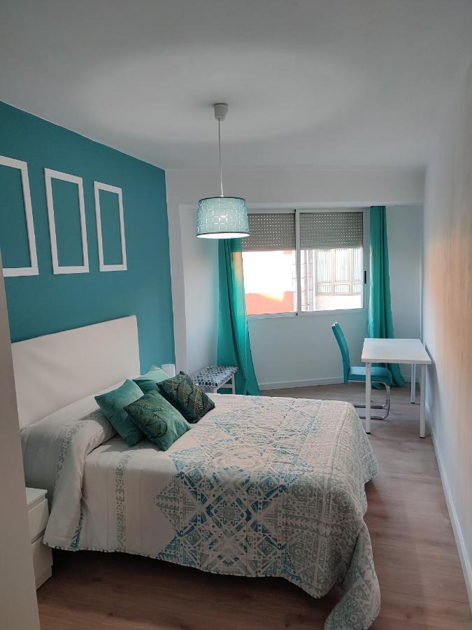 La Casona VIVIENDA USO TURÍSTICO RECIÉN REFORMADA EN EL CENTRO DE VILAGARCÍA. Vilagarcia de Arousa Esterno foto